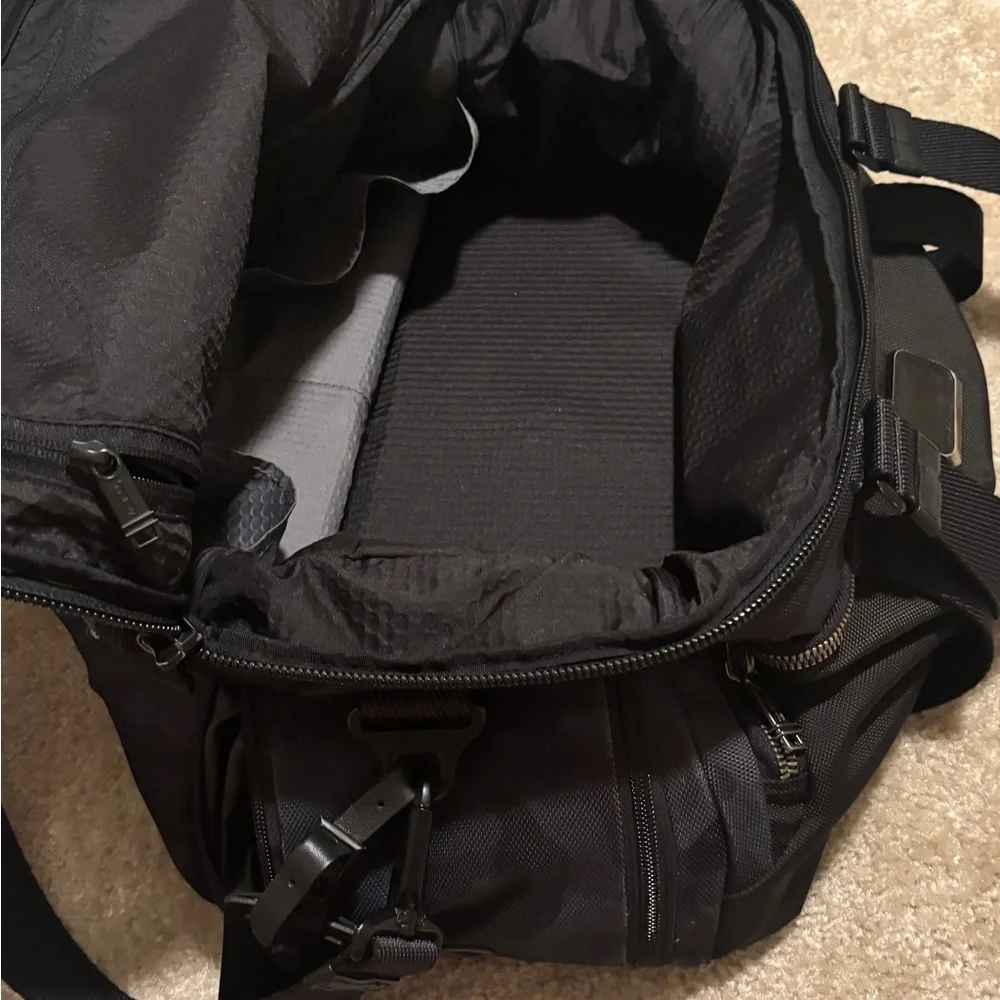 Tumi Men's Black Camo Laptop Briefcase